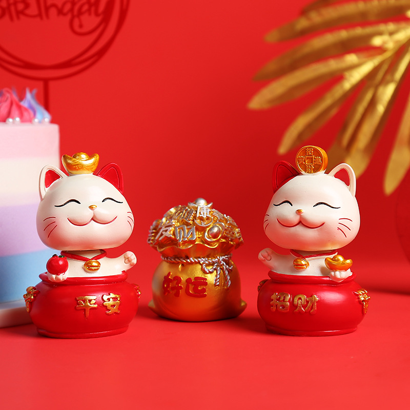 Office Home Decoration New Store Opening Creative Fortune Cat Small Car Center Console Decoration Nordic Blind Box