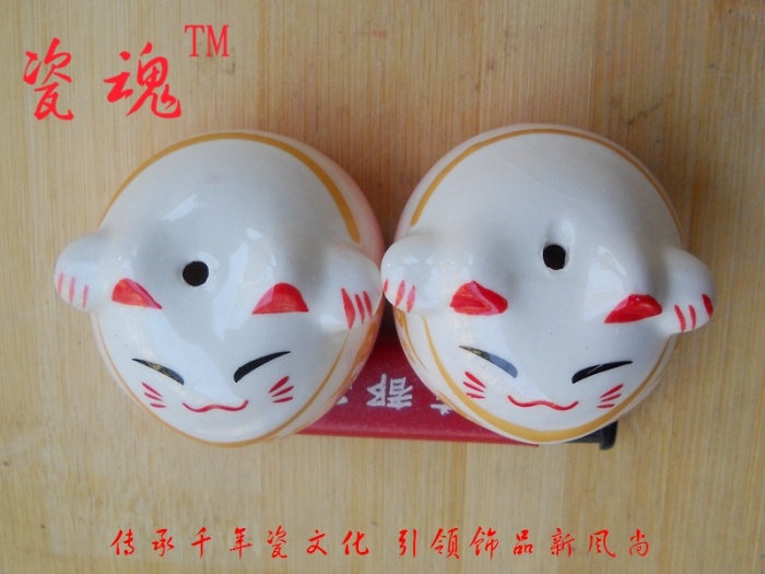 Yiwu ceramic large collar fortune cat car accessories pendant naked cat accessories wholesale Yiwu ceramic large collar fortune cat car accessories pendant naked cat accessories wholesale