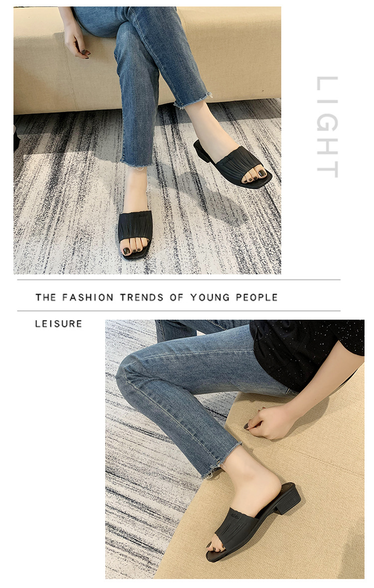Spring New Casual One-Word Wedge Beach Slippers Fashion PVC Plastic Slipper Women's Outer Wear Wholesale Spring New Casual One-Word Wedge Beach Slippers Fashion PVC Plastic Slipper Women's Outer Wear Wholesale