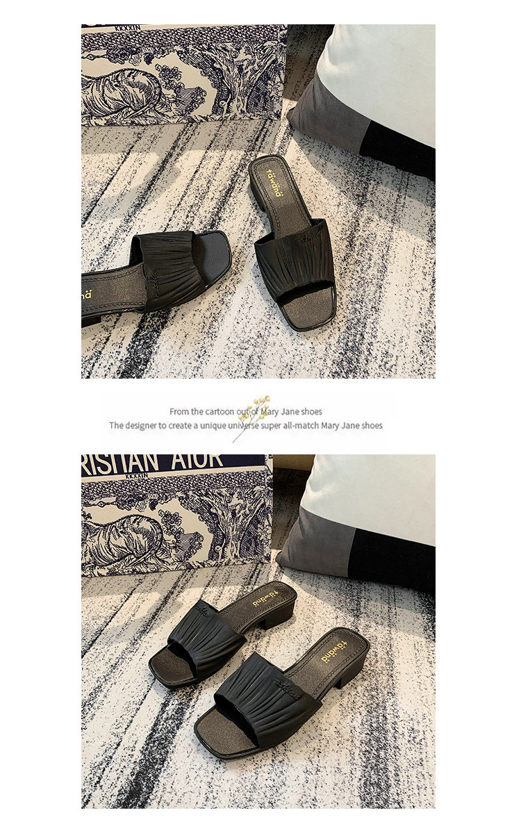 Spring New Casual One-Word Wedge Beach Slippers Fashion PVC Plastic Slipper Women's Outer Wear Wholesale Spring New Casual One-Word Wedge Beach Slippers Fashion PVC Plastic Slipper Women's Outer Wear Wholesale
