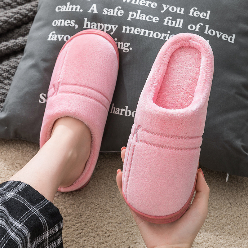 Autumn and Winter Cotton Slippers Female Cute Couple Interior Home Breathable Home Thick Bottom Confinement Woolen Slipper Male Winter