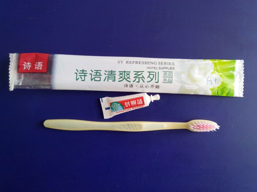 The Disposable currency toothbrush toothpaste comb shampoo body wash to soap The Disposable currency toothbrush toothpaste comb shampoo body wash to soap