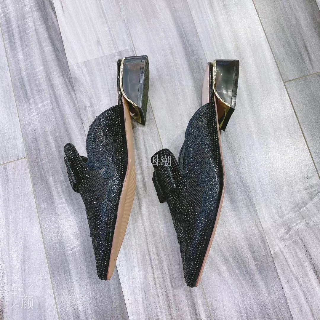 New summer style half - hold single shoe half - pack toe point flip-flop women wear a fashionable middle - heel slipper New summer style half - hold single shoe half - pack toe point flip-flop women wear a fashionable middle - heel slipper