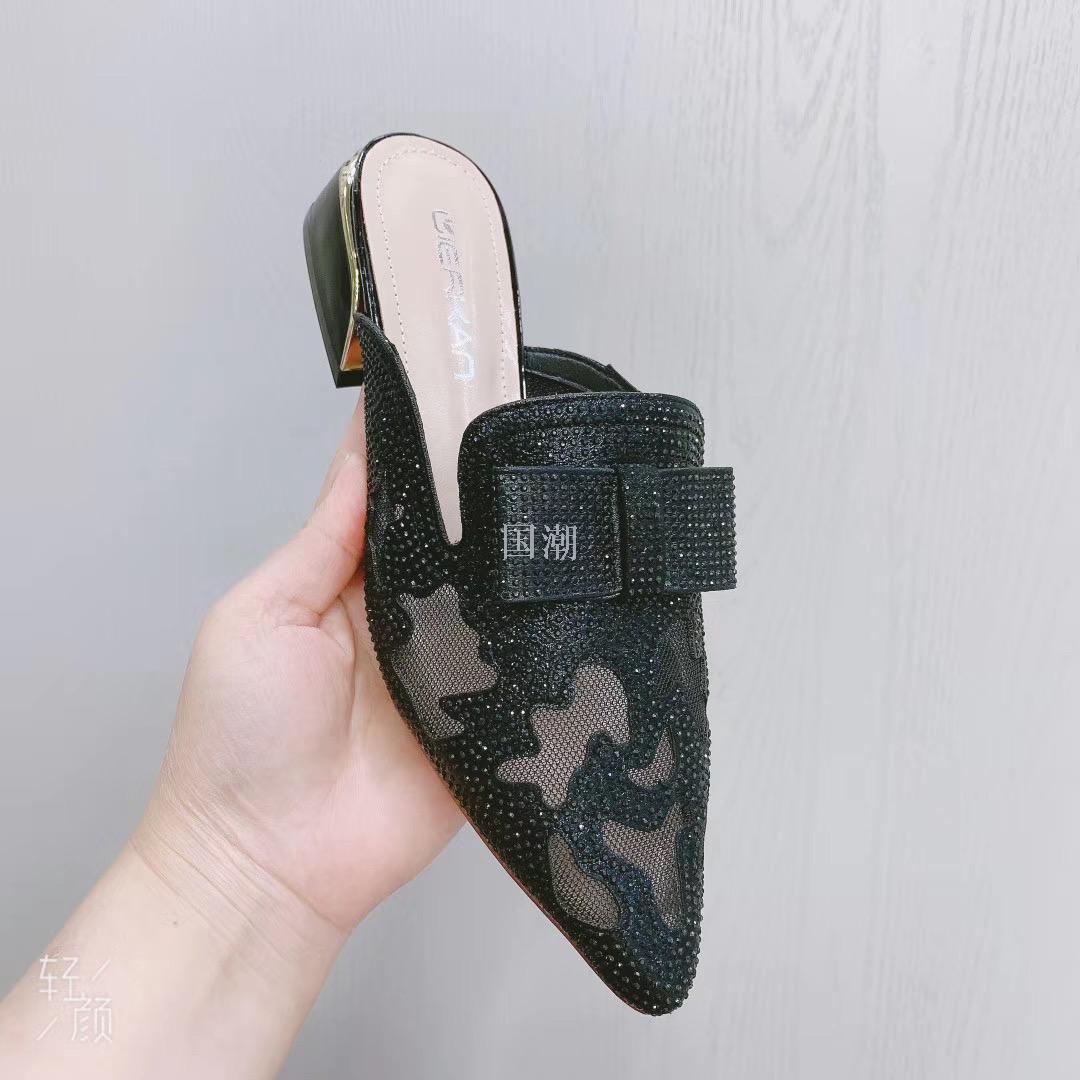 New summer style half - hold single shoe half - pack toe point flip-flop women wear a fashionable middle - heel slipper New summer style half - hold single shoe half - pack toe point flip-flop women wear a fashionable middle - heel slipper
