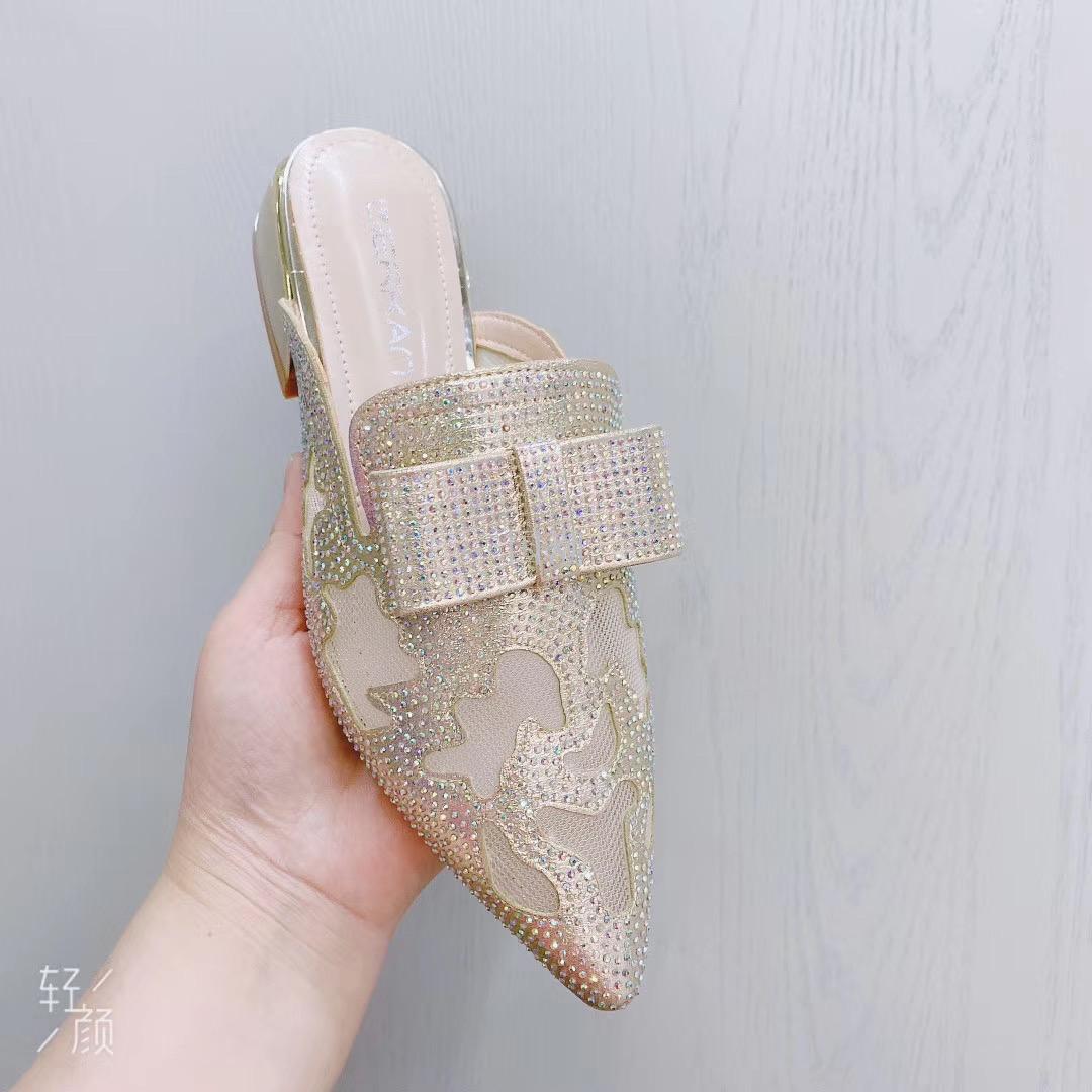 New summer style half - hold single shoe half - pack toe point flip-flop women wear a fashionable middle - heel slipper New summer style half - hold single shoe half - pack toe point flip-flop women wear a fashionable middle - heel slipper
