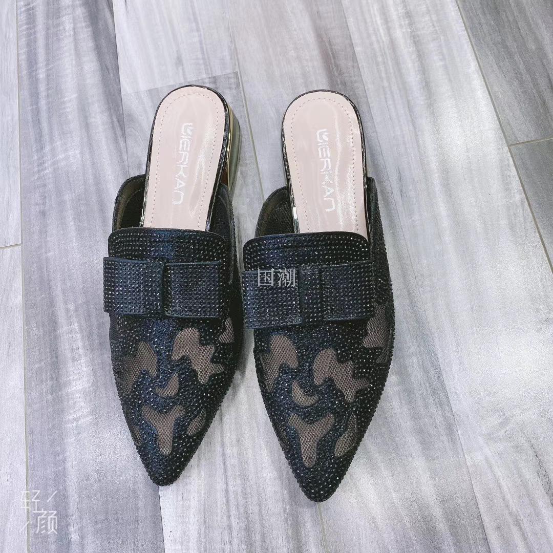 New summer style half - hold single shoe half - pack toe point flip-flop women wear a fashionable middle - heel slipper New summer style half - hold single shoe half - pack toe point flip-flop women wear a fashionable middle - heel slipper