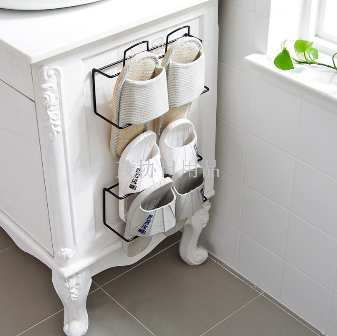 Wall-mounted three-dimensional shoe rack on the wall slipper shelf family simple pasted shoes.