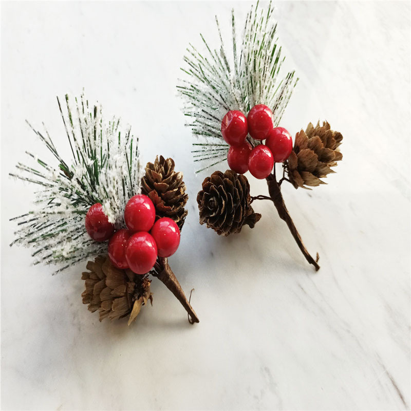 Christmas Decoration Bouquet DIY Garland Christmas Tree Matching Holiday Window Bar Scene Artificial Pine Cones Accessories