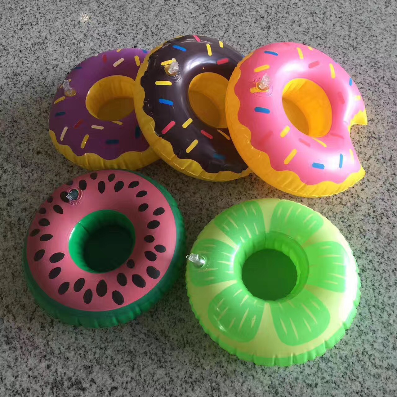Ins hot donut cup-holder inflatable water coaster floating drink cup-holders from stock Ins hot donut cup-holder inflatable water coaster floating drink cup-holders from stock