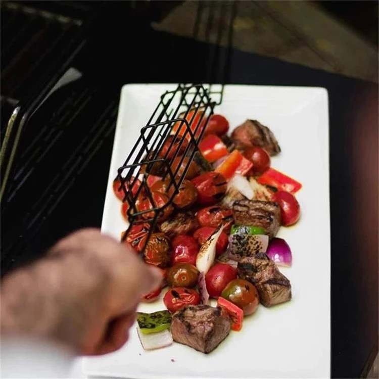 Portable Outdoor Barbecue Grill Mini BBQ Handheld BBQ Clamp Barbecue Wire Barbecue Cage