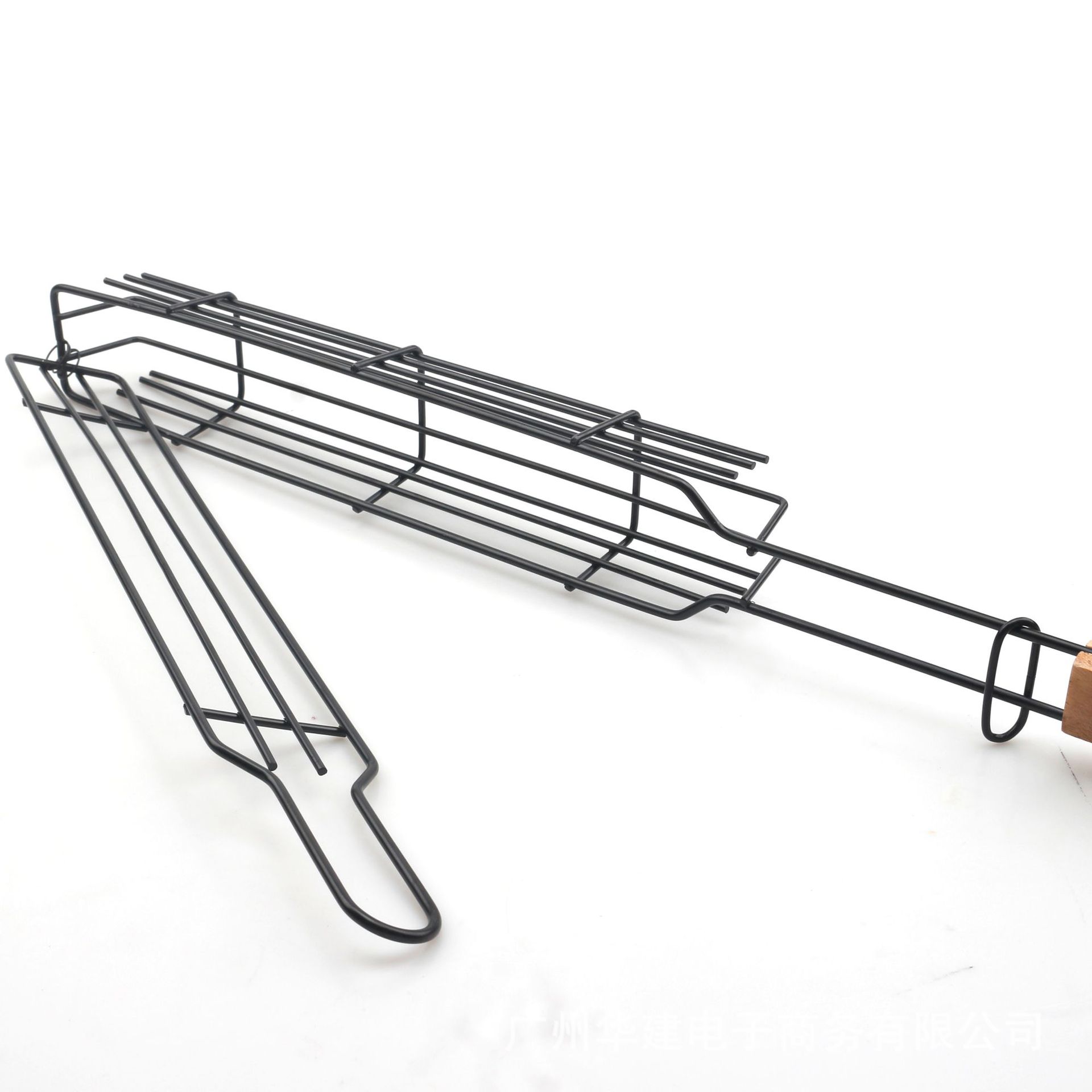 Wooden Handle Sausage Barbecue Cage NonStick Paint Barbecue Wire Mesh Clip Barbecue Net Sausage Clip Barbecue Brush BBQ