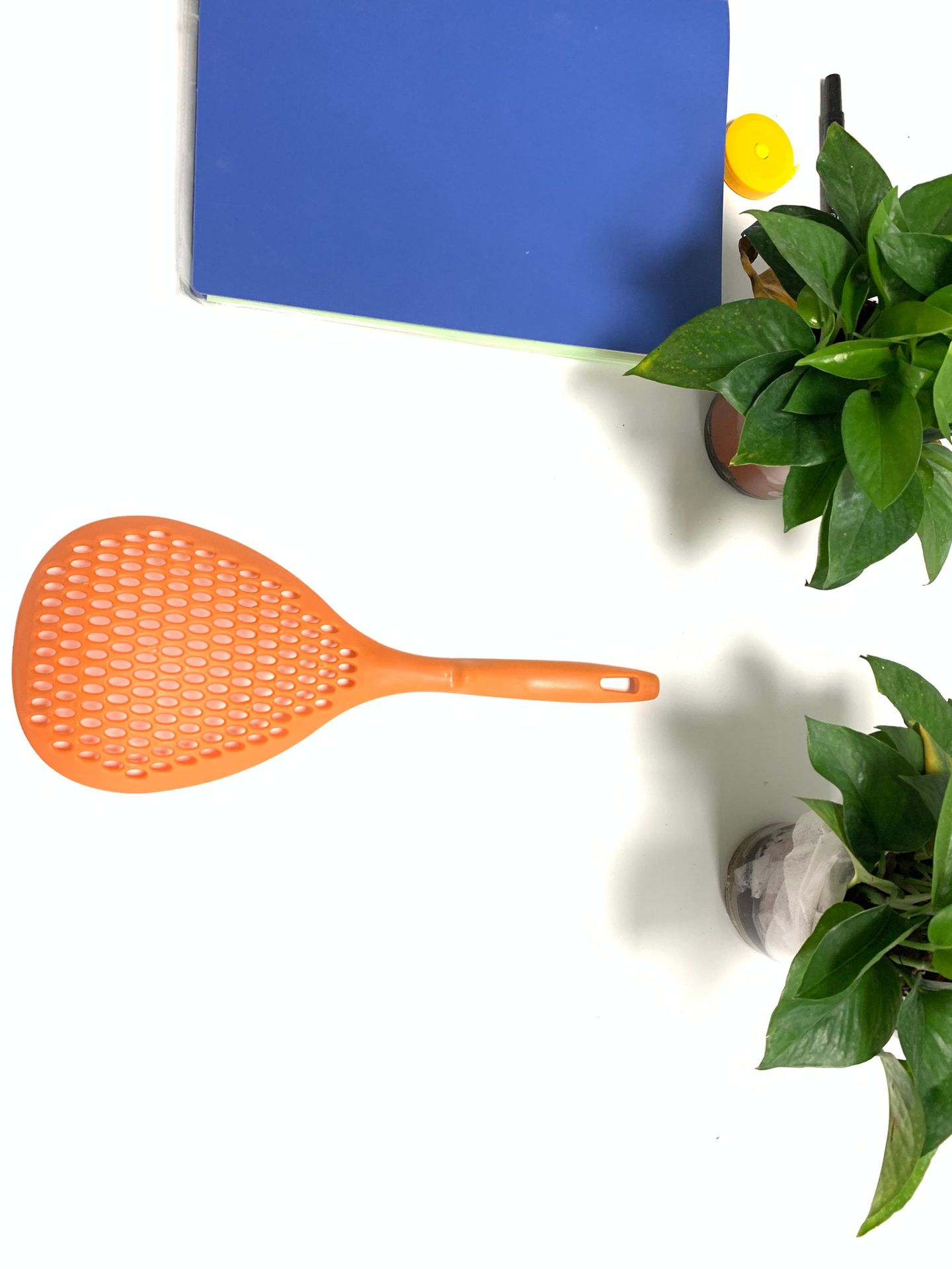 Japanese Style Colander Large Kitchen Large Noodle Strainer Colander Large Strainer Home Ladle Non-Slip round Strainer Drain Japanese Style Colander Large Kitchen Large Noodle Strainer Colander Large Strainer Home Ladle Non-Slip round Strainer Drain