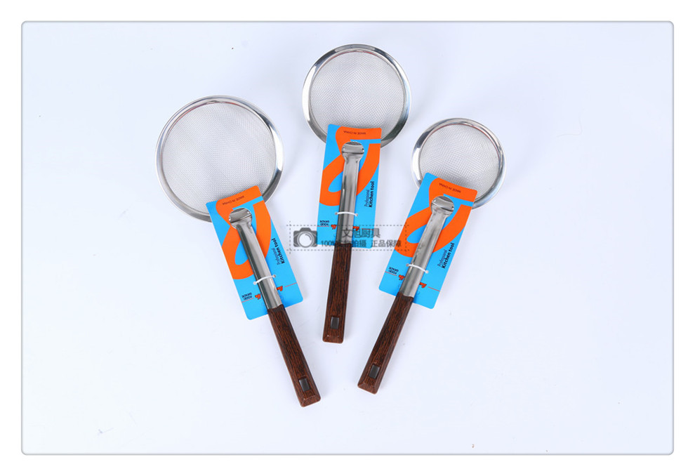 Stainless Steel Punching Colander Noodles Strainer Scoop up Dumplings Strainer Frying Filter Leakage Punching Rice Noodle Skimmer Stainless Steel Punching Colander Noodles Strainer Scoop up Dumplings Strainer Frying Filter Leakage Punching Rice Noodle Skimmer