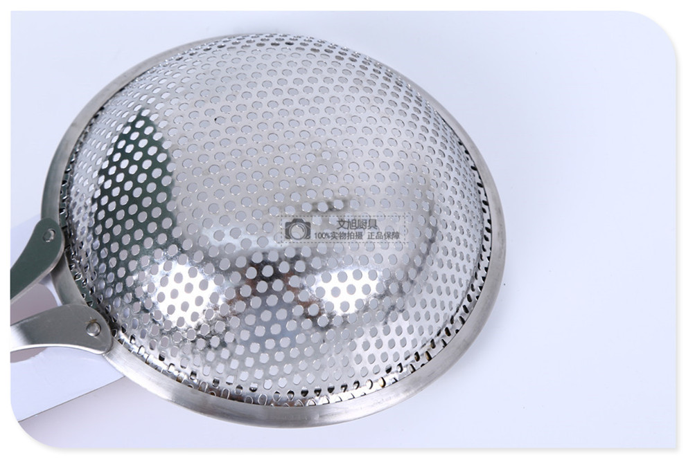 Stainless Steel Colander Long Handle Big Strainer Colander Household Kitchen Drain Oil Strainer Oil Dipper Hot Pot Slotted Ladle Colander Removing Oil Residue Stainless Steel Colander Long Handle Big Strainer Colander Household Kitchen Drain Oil Strainer Oil Dipper Hot Pot Slotted Ladle Colander Removing Oil Residue
