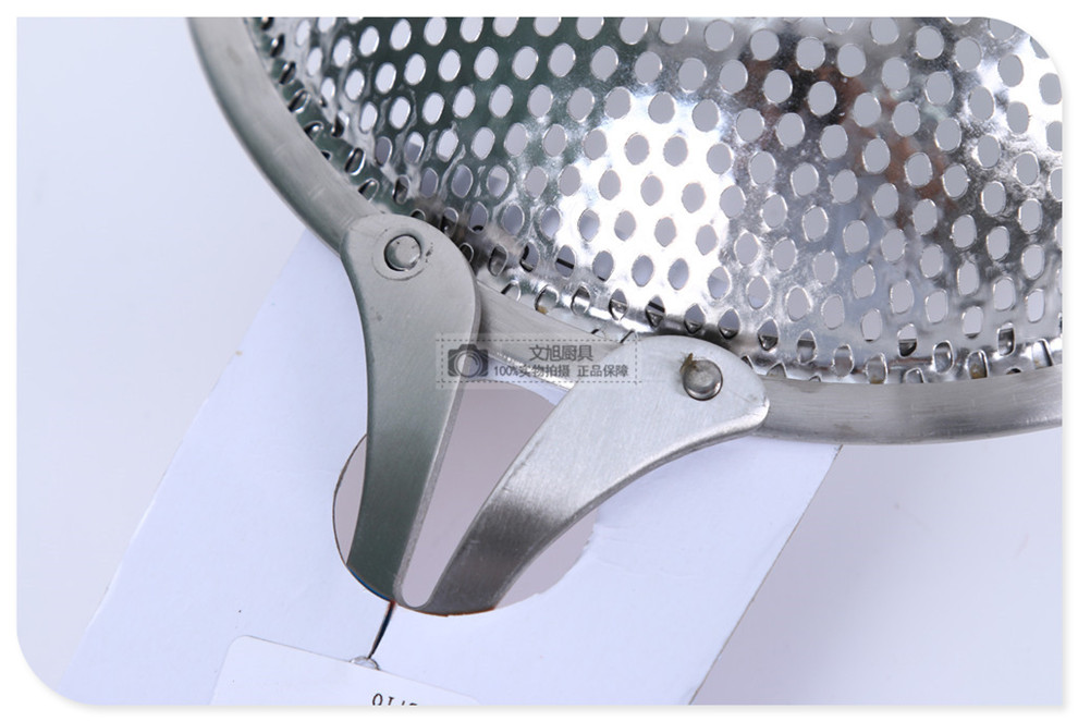 Stainless Steel Colander Long Handle Big Strainer Colander Household Kitchen Drain Oil Strainer Oil Dipper Hot Pot Slotted Ladle Colander Removing Oil Residue Stainless Steel Colander Long Handle Big Strainer Colander Household Kitchen Drain Oil Strainer Oil Dipper Hot Pot Slotted Ladle Colander Removing Oil Residue