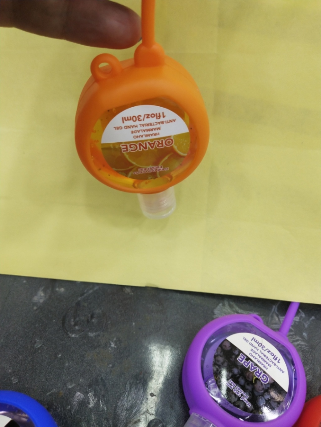 Wash-Free Hand Sanitizer Silicone Case Bottle Cover Convenient Carry-on Semicircle Bottle 30ml with Fire Extinguisher Bottles