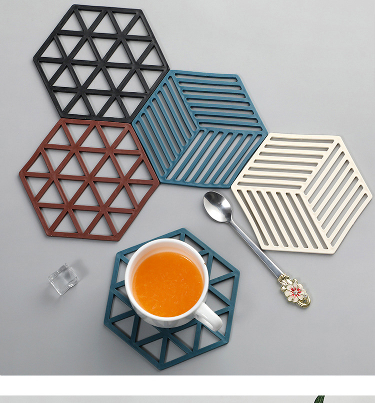 Hollow Solid Color Teacup Mat Nordic Style Home Supplies High Temperature Resistance Silicone Thermal Insulation Pad Non-Slip Heatproof Heat Resistance Bowl Mat Hollow Solid Color Teacup Mat Nordic Style Home Supplies High Temperature Resistance Silicone Thermal Insulation Pad Non-Slip Heatproof Heat Resistance Bowl Mat
