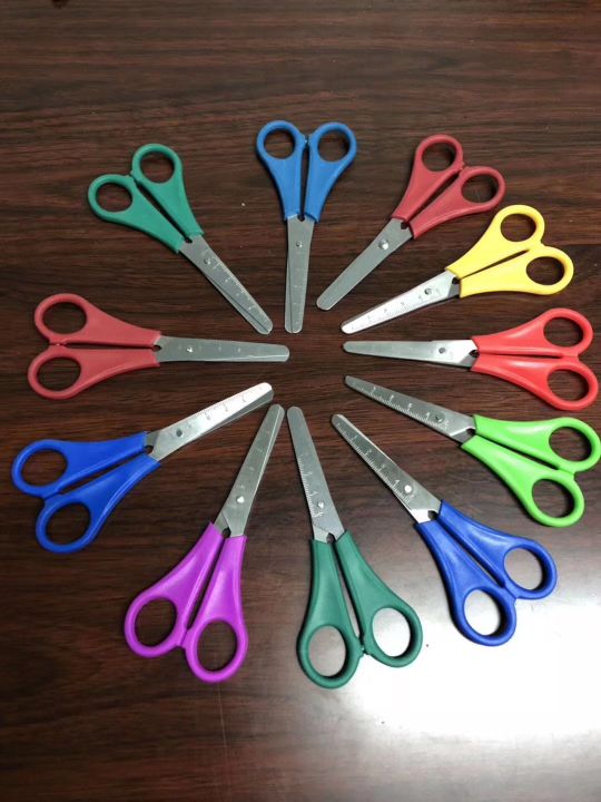 Factory Direct Sales 13cm Total Length with Scale Color Scissors for Students DIY Handwork Scissors Hot Sale Generally Available in Stock Factory Direct Sales 13cm Total Length with Scale Color Scissors for Students DIY Handwork Scissors Hot Sale Generally Available in Stock