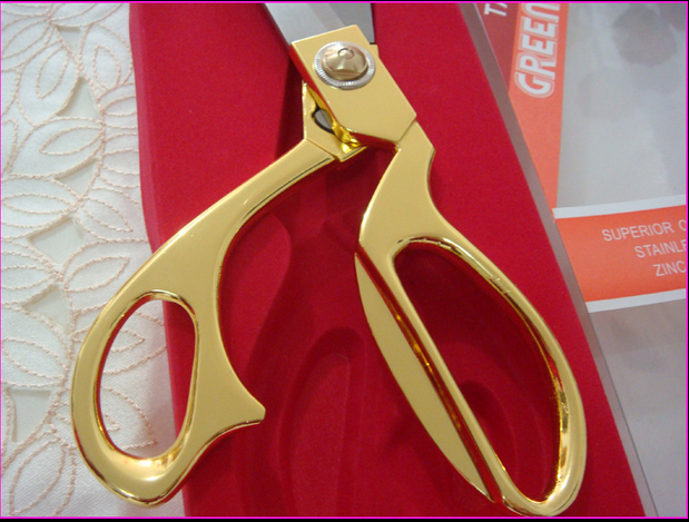 Tailor scissors Premier titanium plated stainless steel scissors sewing the Ribbon Tailor scissors Premier titanium plated stainless steel scissors sewing the Ribbon