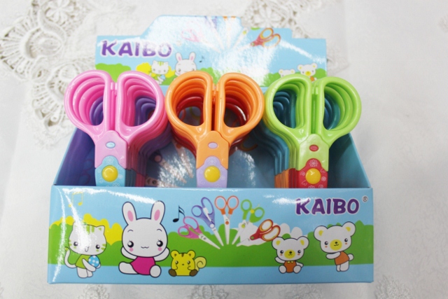 Kai-Bo metal factory in Yiwu KAIBO 8,021 lace plastic scissors scissors