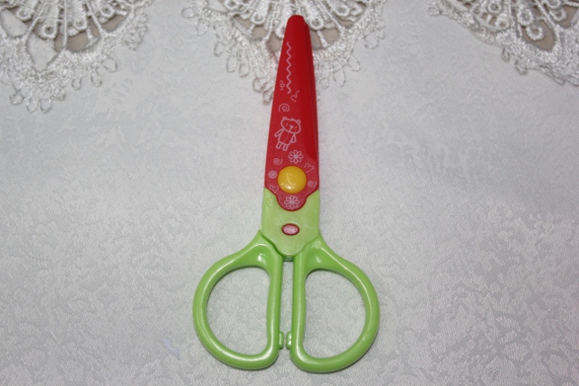 Kai-Bo metal factory in Yiwu KAIBO 8,021 lace plastic scissors scissors Kai-Bo metal factory in Yiwu KAIBO 8,021 lace plastic scissors scissors