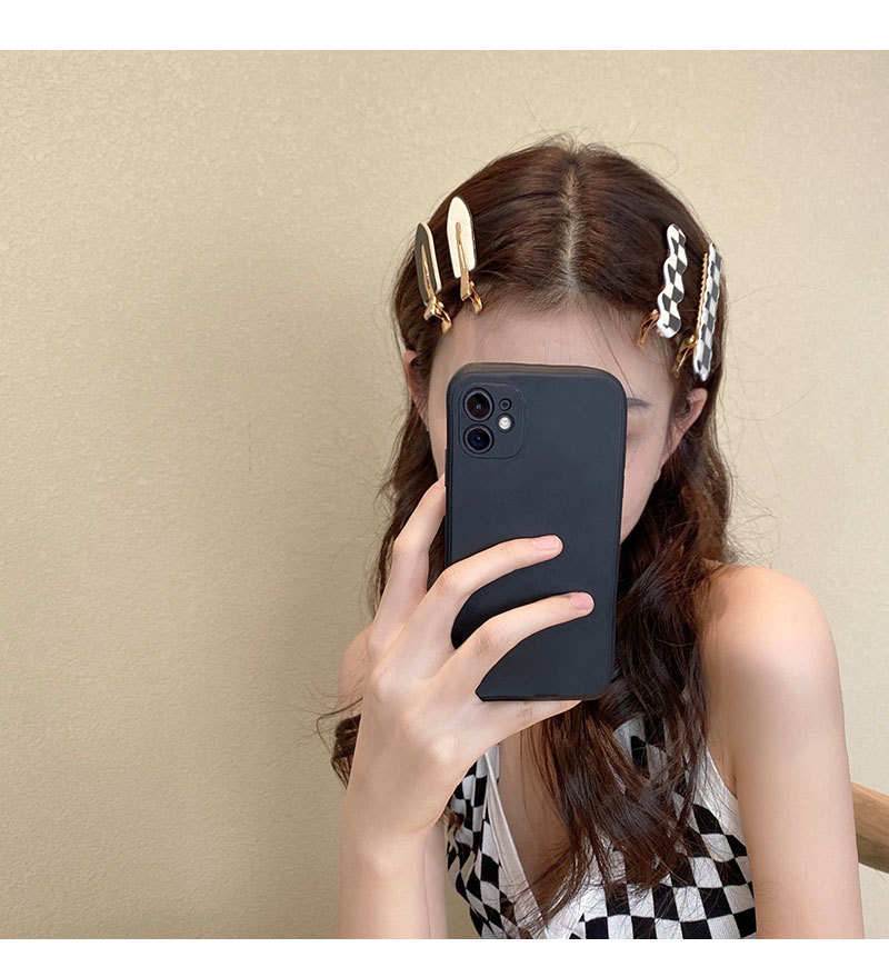 Ju Jingyi Same Wave Chessboard Plaid Barrettes Duckbill Bang Clip Black and White Plaid Side Clip Retro Bangs Hair Accessories