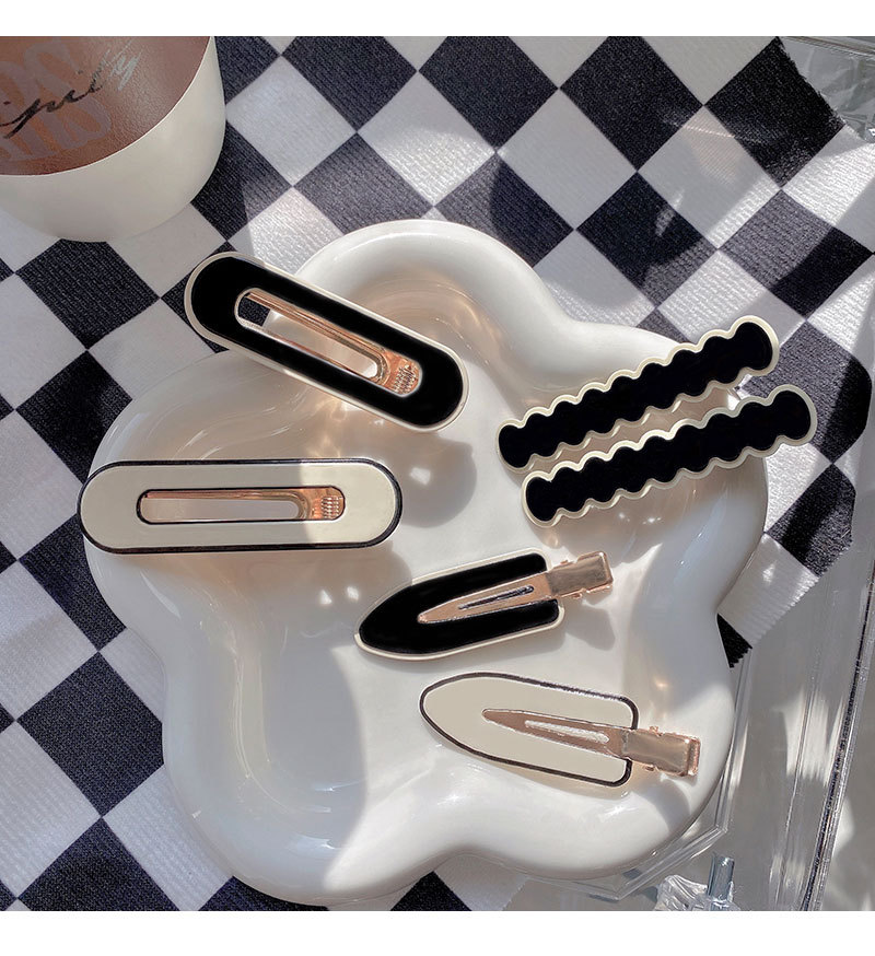 Ju Jingyi Same Wave Chessboard Plaid Barrettes Duckbill Bang Clip Black and White Plaid Side Clip Retro Bangs Hair Accessories