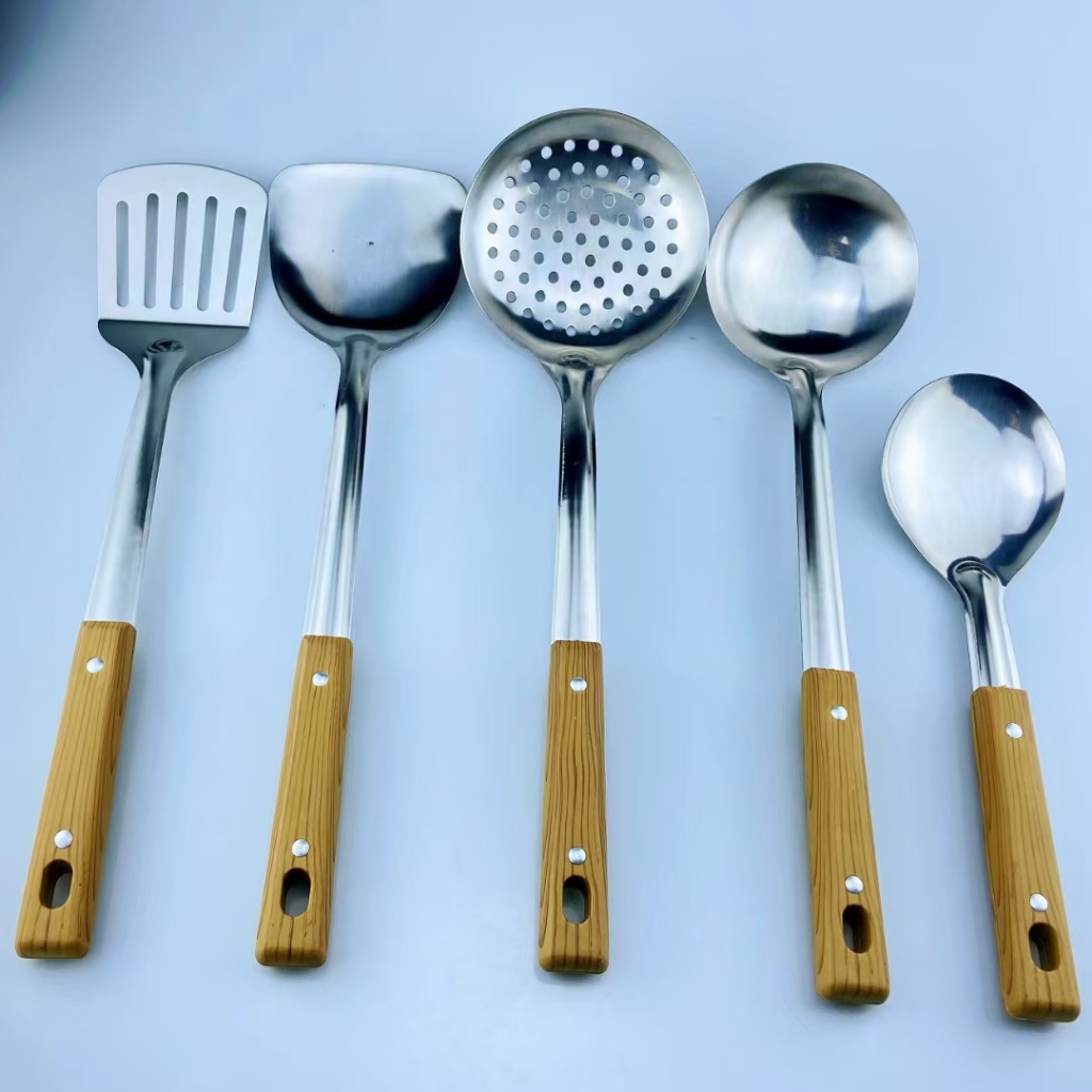 Stainless Steel Tableware Large Kitchenware Spatula and Soup Spoon Stainless Steel Tableware Large Kitchenware Spatula and Soup Spoon