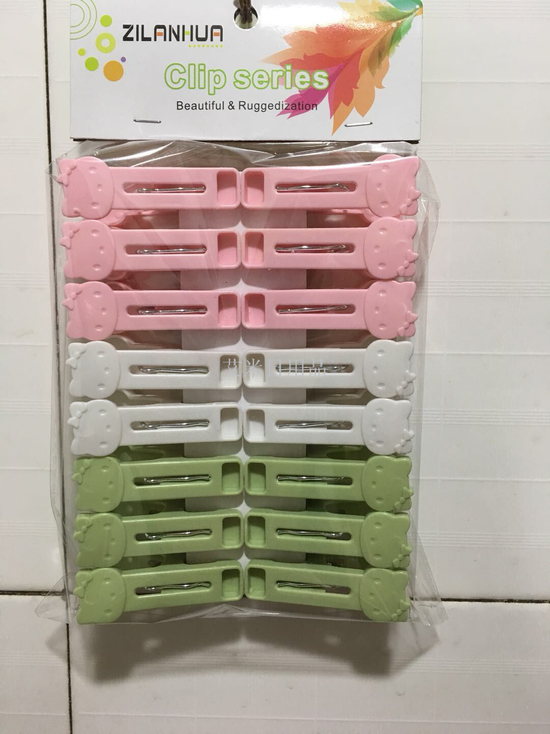 Zlh-9005-4 drying clip Air-proof drying clothes fixing clip Household plastic clip drying sock clip Zlh-9005-4 drying clip Air-proof drying clothes fixing clip Household plastic clip drying sock clip