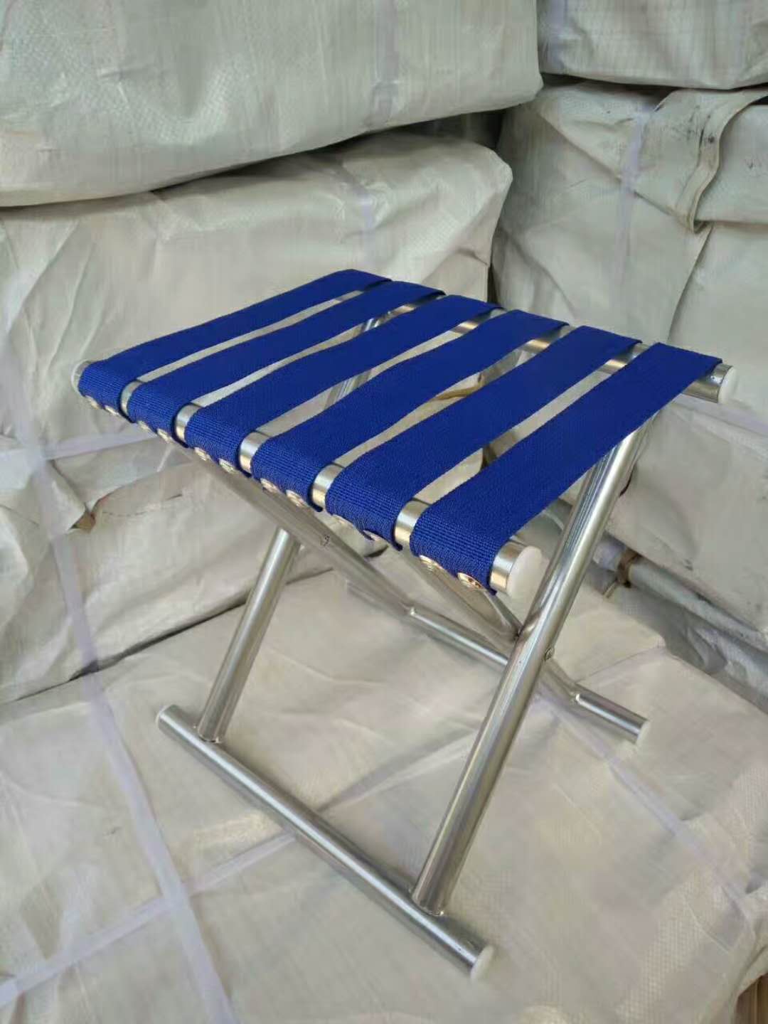 Outdoor folding stool mazza a heavy back military fishing chair small chair folding chair portable bench train
