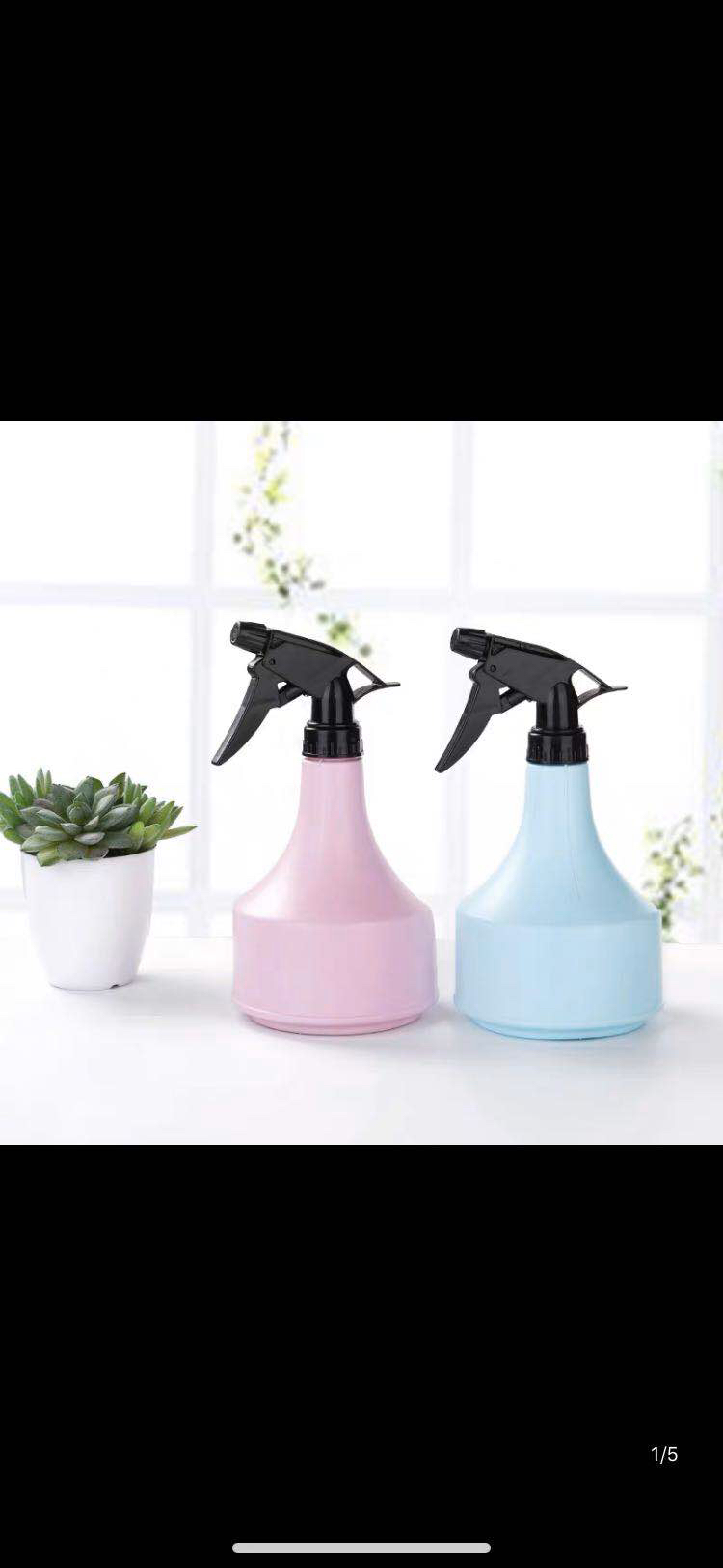 Plastic Sprayer Candy Color Small Watering Can Hand Button Spray Bottle Watering Pot Plastic Sprayer Candy Color Small Watering Can Hand Button Spray Bottle Watering Pot