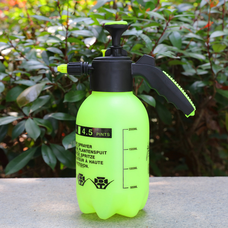 Factory Wholesale 1L/2L Sprinkling Can Agricultural Disinfection Sprinkling Can Small Plastic Sprayer Watering Pot
