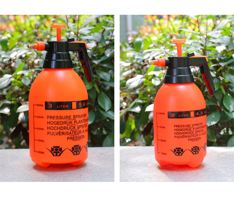 Factory Wholesale 1L/2L Sprinkling Can Agricultural Disinfection Sprinkling Can Small Plastic Sprayer Watering Pot