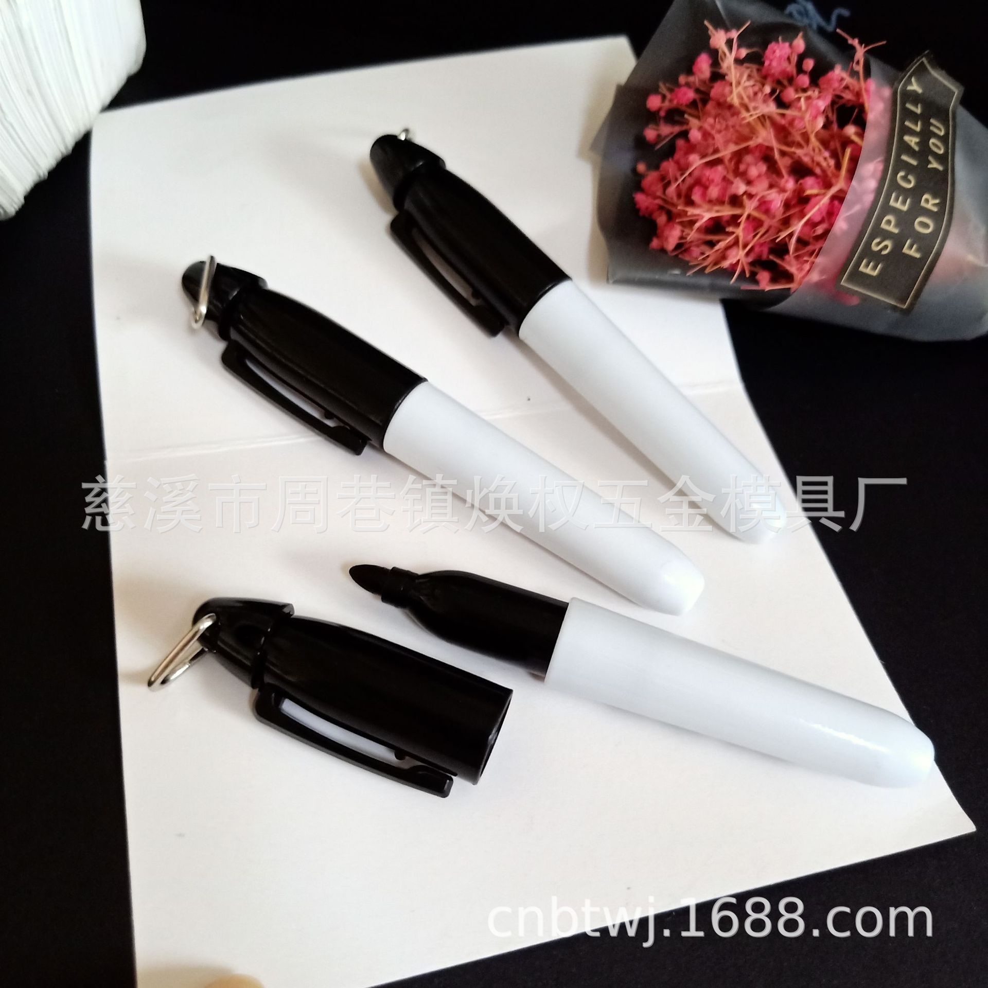 Mini Textile Marking Pen with Triangle Buckle Iron Hook Hook Line Pen