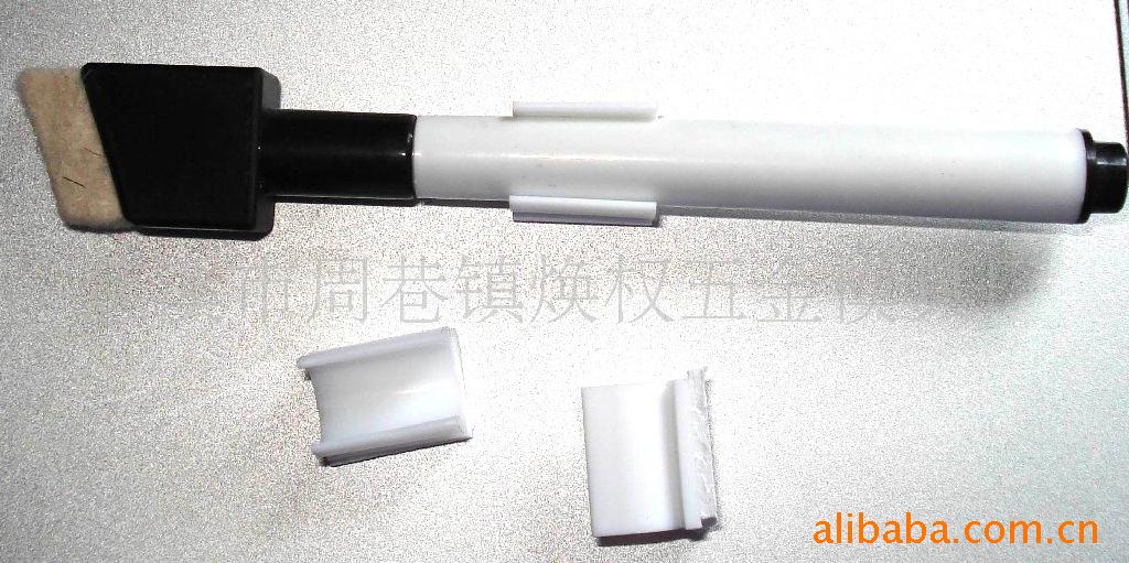 Mini Textile Marking Pen with Triangle Buckle Iron Hook Hook Line Pen Mini Textile Marking Pen with Triangle Buckle Iron Hook Hook Line Pen