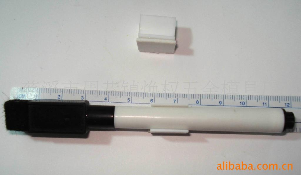 Mini Textile Marking Pen with Triangle Buckle Iron Hook Hook Line Pen Mini Textile Marking Pen with Triangle Buckle Iron Hook Hook Line Pen