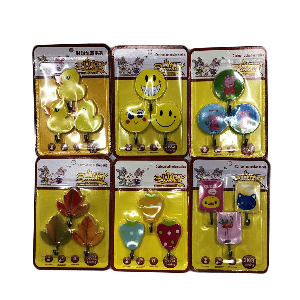 5. English paper card foreign trade cartoon printing hook 3 installed cartoon iron hook strong hook wholesale rs-500169