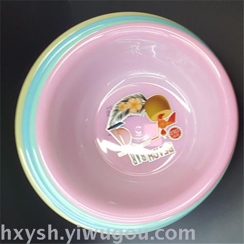 Plastic basin wash basin is not easy to break