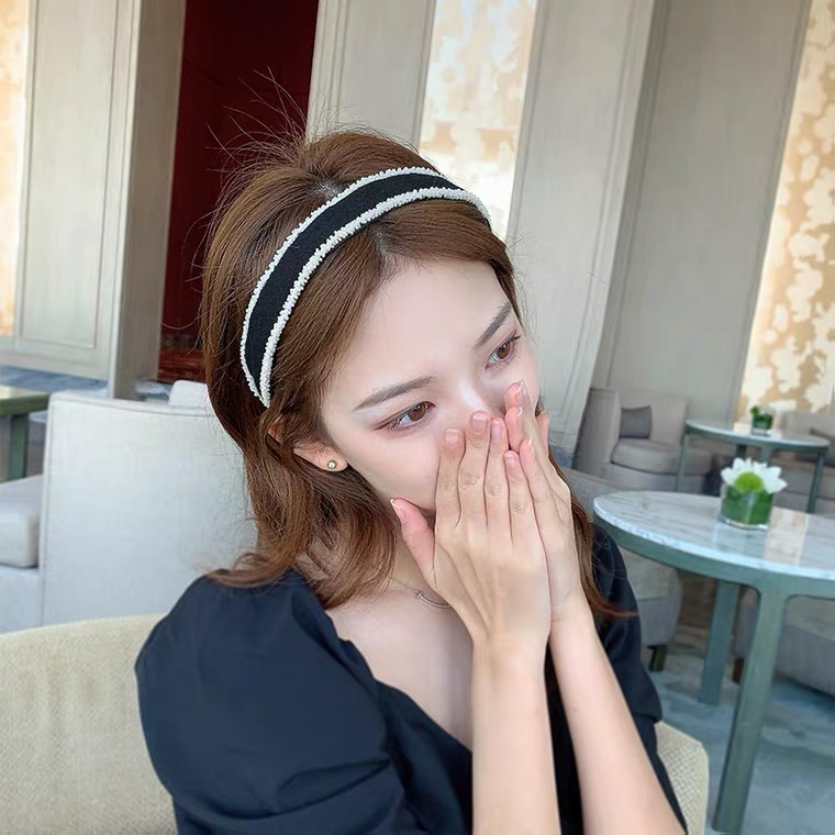 Korean-Style Handmade Bead Twisted Edge Coarse Cloth Headband Women&#039;s All-Match Internet Celebrity Ins Headdress Simple Mori Style Hairpin for Hair Washing