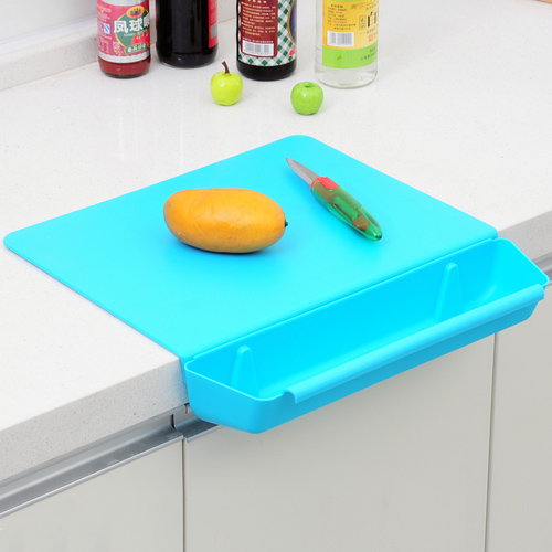 The kitchen chopping board of the kitchen chopping board can be split into two  