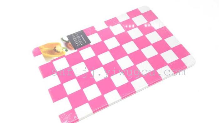 Kitchen supplies environmentally friendly plastics two-color square chopping board Kitchen supplies environmentally friendly plastics two-color square chopping board