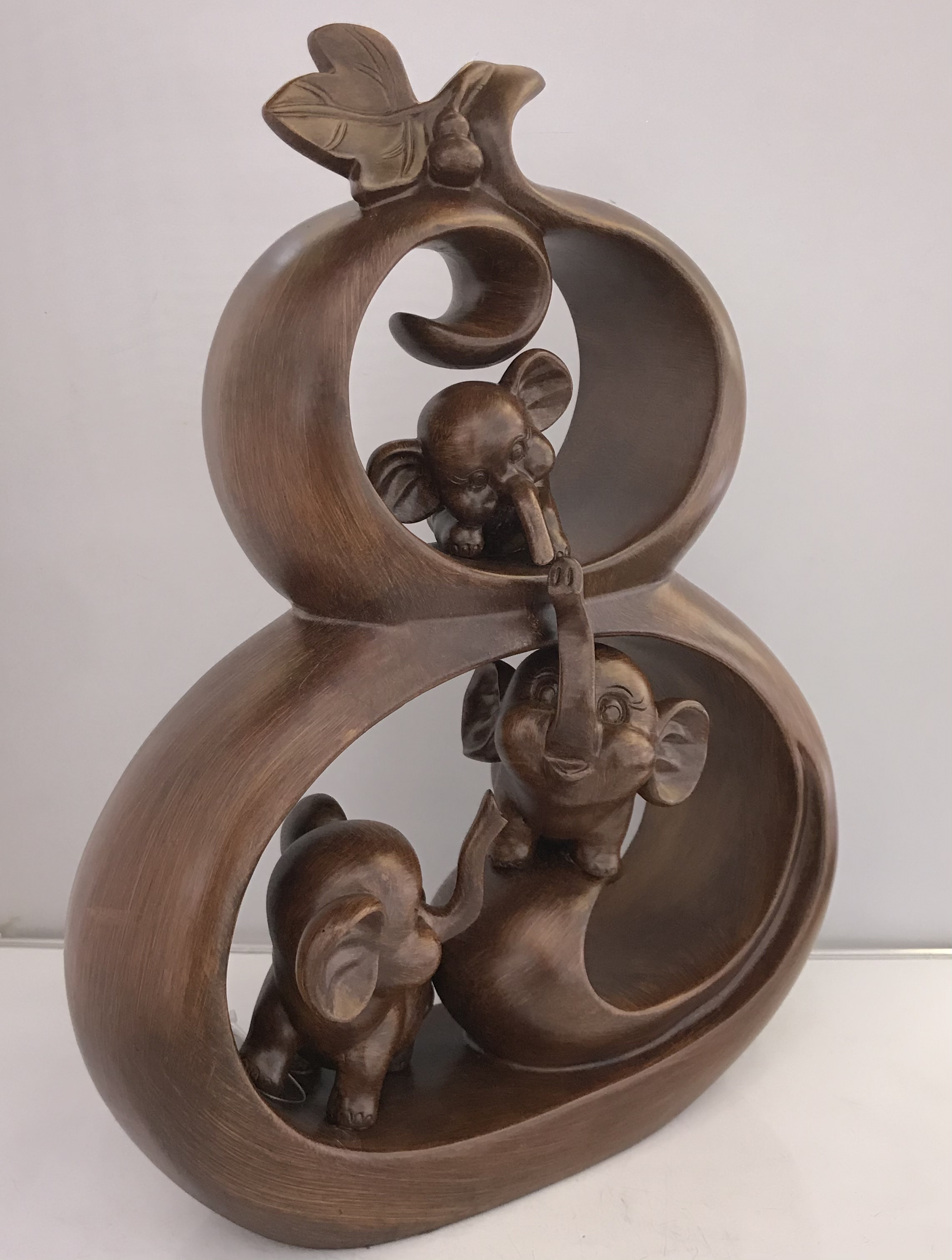 Resin Crafts Creative Wood Grain Gourd Elephant Home Decoration Decoration Living Room TV Cabinet Decoration Resin Crafts Creative Wood Grain Gourd Elephant Home Decoration Decoration Living Room TV Cabinet Decoration