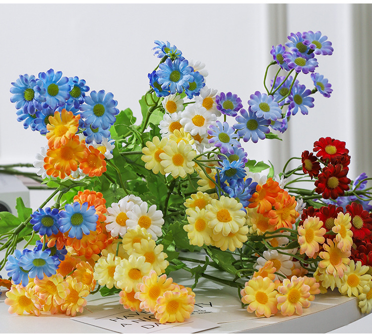 High-End Artificial Flower Spring Chamomile Home Decoration Small Sunflower Pastoral Style Fake Flower Factory Artificial Flowers Wholesale High-End Artificial Flower Spring Chamomile Home Decoration Small Sunflower Pastoral Style Fake Flower Factory Artificial Flowers Wholesale