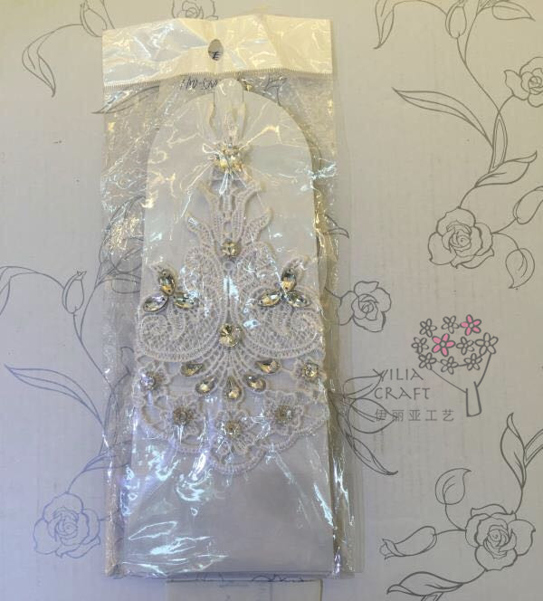 Korean bride wedding show mittens lace bowknot wedding dress accessories wedding gloves. Korean bride wedding show mittens lace bowknot wedding dress accessories wedding gloves.