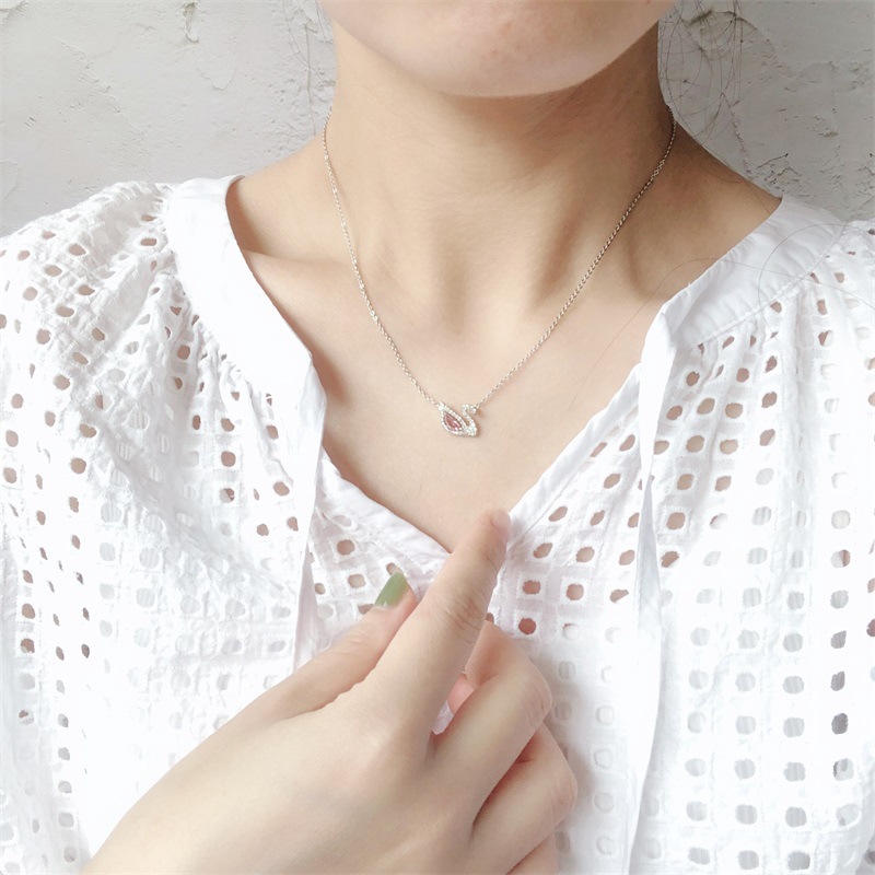 S925 Sterling Silver Rose Gold Little Swan Necklace Female Korean Style Affordable Luxury Style Clavicle Chain Elegant Personality European and American Jewelry S925 Sterling Silver Rose Gold Little Swan Necklace Female Korean Style Affordable Luxury Style Clavicle Chain Elegant Personality European and American Jewelry
