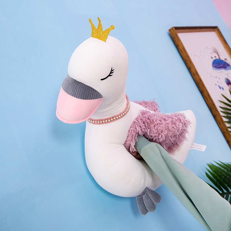 Creative new crown Fantasy Swan plush toy doll, children sleeping dolls as gifts for friends Creative new crown Fantasy Swan plush toy doll, children sleeping dolls as gifts for friends