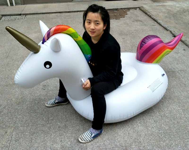 Small Unicorn Factory Direct Swan Pineapple Unicorn Tianma Donut Overwater Floating Mat Swimming Ring Spot