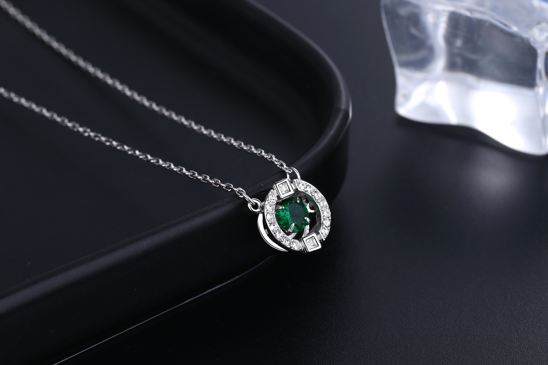 With Swarovski Element Style Crystal Smart Necklace Female Pulsatile Heart Shijia Swan Set Chain With Swarovski Element Style Crystal Smart Necklace Female Pulsatile Heart Shijia Swan Set Chain