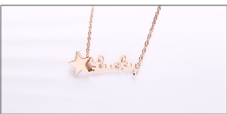 Japanese and Korean Style Ornament TikTok Same Style Internet Celebrity Four-Leaf Clover Pendant Titanium Steel Necklace Female Swan Clavicle Chain Letter Necklace