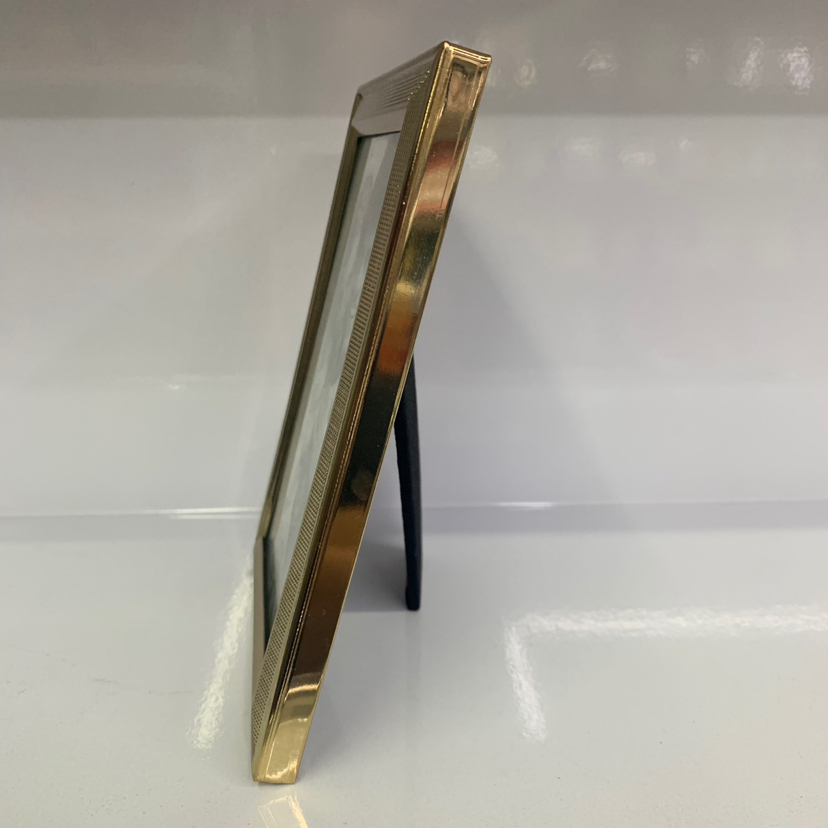 Hammer Bronze Printing Iron Plating Glass Creative Decoration Photo Home Decorative Gift Crafts Metal Material Photo Frame Hammer Bronze Printing Iron Plating Glass Creative Decoration Photo Home Decorative Gift Crafts Metal Material Photo Frame
